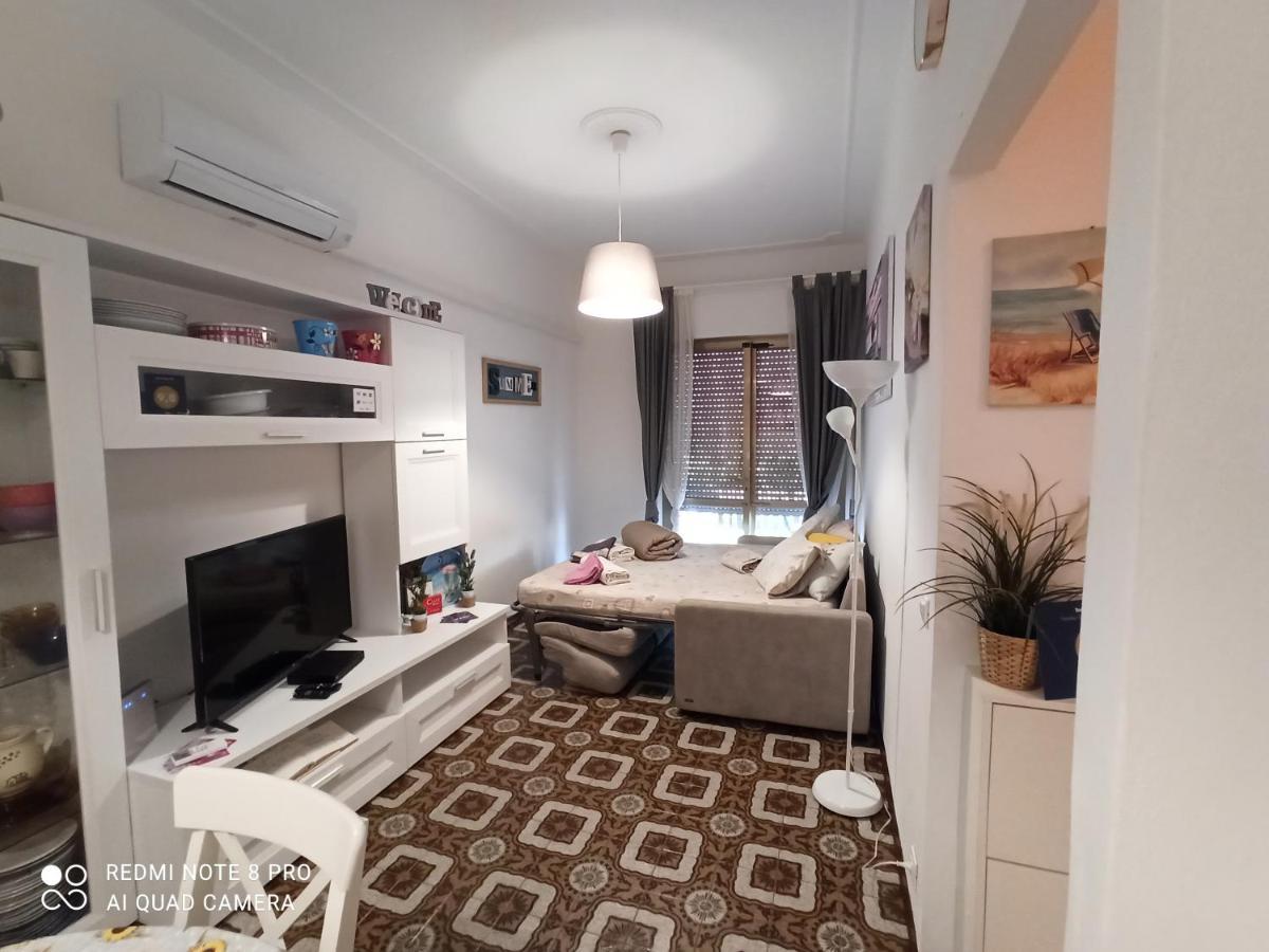 Le Palme 98 "Casa Vacanze" Лидо-ди-Камайоре Экстерьер фото
