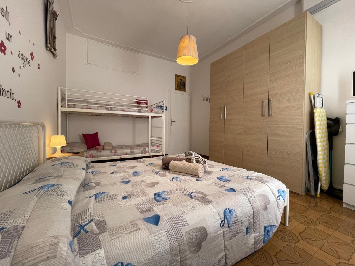 Le Palme 98 "Casa Vacanze" Лидо-ди-Камайоре Экстерьер фото
